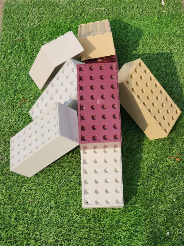 Plastic Bricks - Image 4